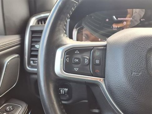 Used 2023 RAM 1500 Laramie AWD/4WD image 18