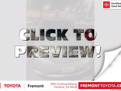 Used 2017 Toyota Sienna LE