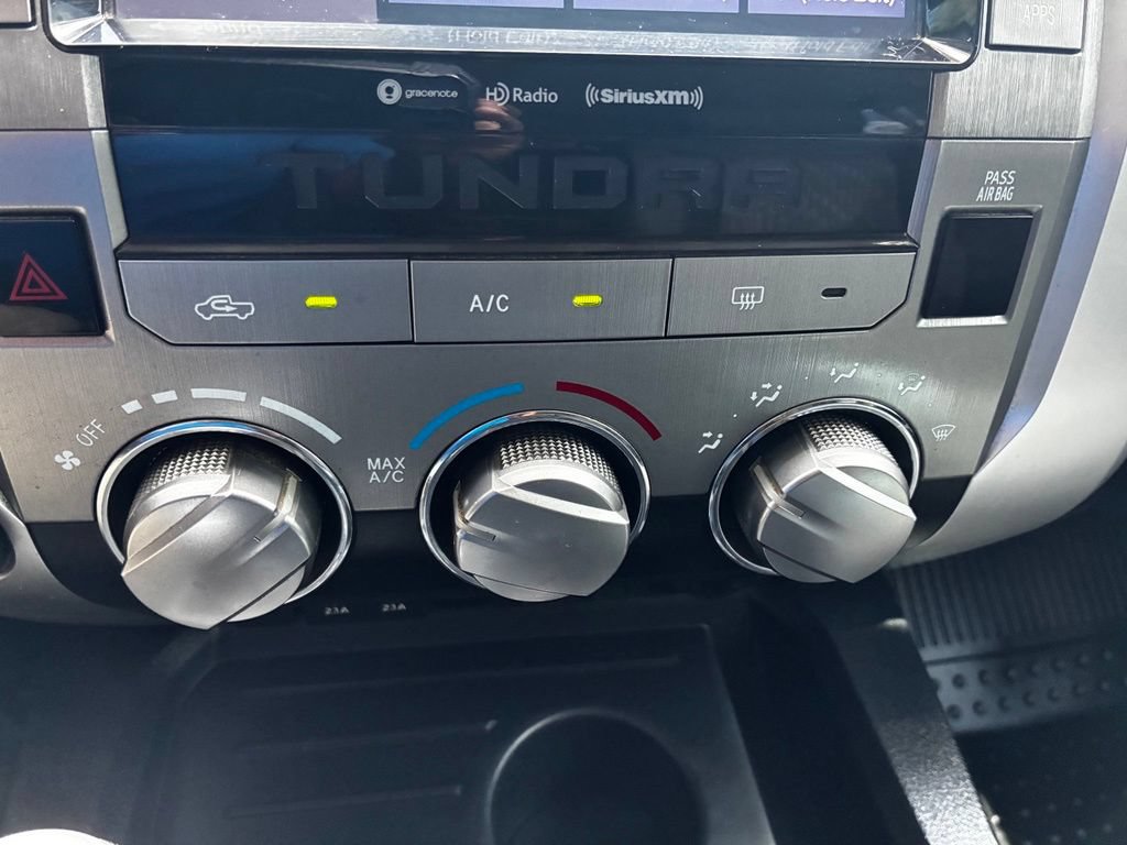 Used 2020 Toyota Tundra SR5 w/ SR5 Upgrade Package AWD/4WD image 31