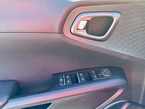 Used 2020 Kia Soul S image 20