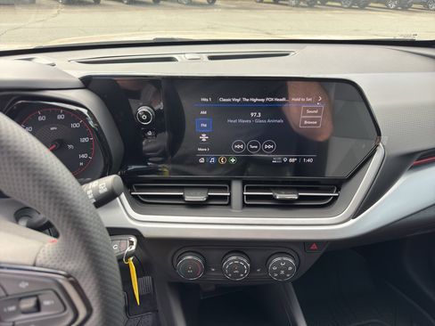 New 2026 Chevrolet Trax RS w/ Driver Confidence Package image 12