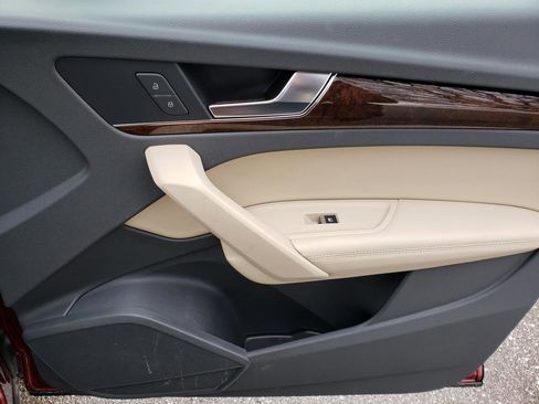 Used 2019 Audi Q5 2.0T Premium Plus image 19