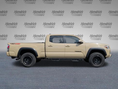 Used 2020 Toyota Tacoma TRD Off-Road w/ Technology Package AWD/4WD image 6