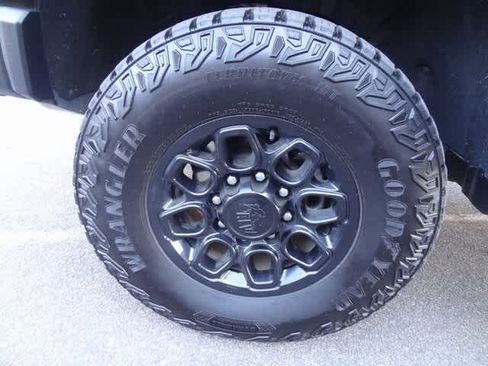 Used 2025 Chevrolet Silverado 2500 ZR2 w/ ZR2 Bison Edition image 48