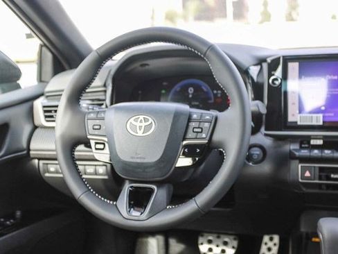 New 2026 Toyota Camry SE FWD image 18