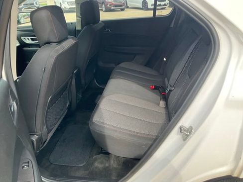 Used 2017 Chevrolet Equinox LT AWD/4WD image 23