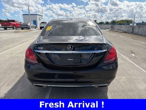 Used 2019 Mercedes-Benz C 300 C 300 image 23