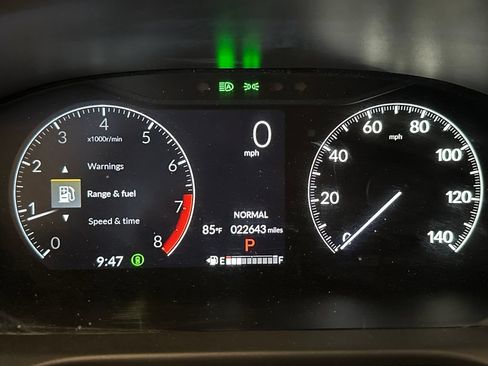 Used 2024 Honda HR-V LX image 10