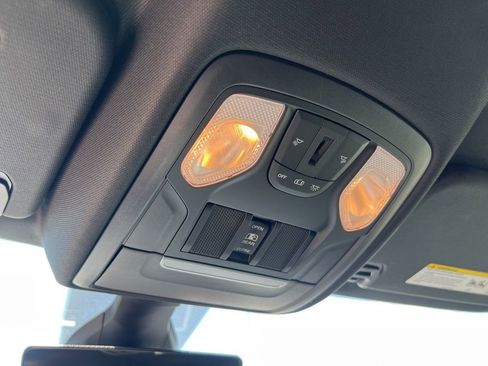 Used 2020 RAM 1500 Big Horn RWD image 15