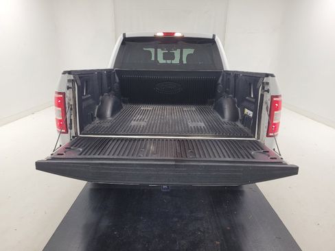 Used 2019 Ford F150 XLT w/ Equipment Group 302A Luxury AWD/4WD image 29