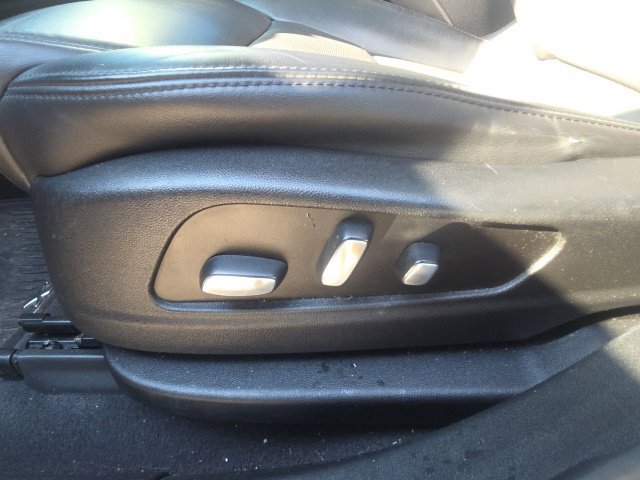 Used 2019 Cadillac XT5 Luxury AWD/4WD image 26