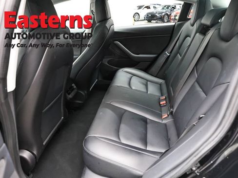 Used 2018 Tesla Model 3 Long Range AWD/4WD image 16