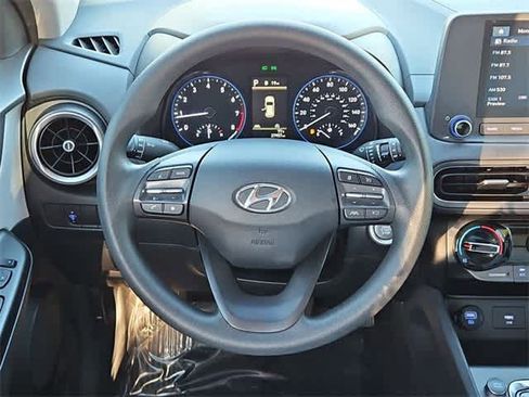 Used 2022 Hyundai Kona SEL w/ Cargo Package image 21