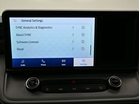 Used 2022 Ford Maverick Lariat w/ Lariat Luxury Package image 25