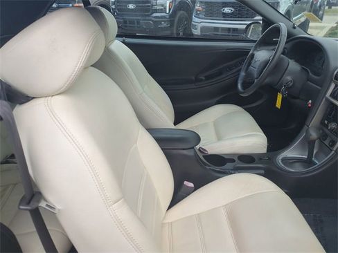 Used 2004 Ford Mustang GT image 13