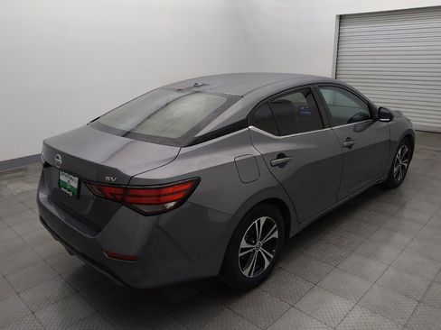 Used 2022 Nissan Sentra SV FWD image 9