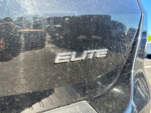 Used 2022 Honda Odyssey Elite image 4