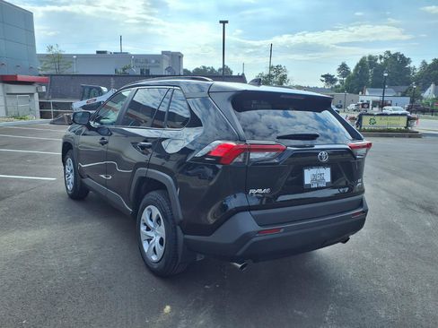 Certified 2021 Toyota RAV4 LE AWD/4WD image 25