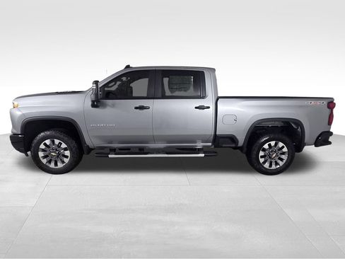 New 2026 Chevrolet Silverado 2500 Custom w/ Custom Value Package AWD/4WD image 4