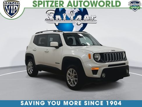 Used 2019 Jeep Renegade Latitude w/ Cold Weather Group AWD/4WD image 2
