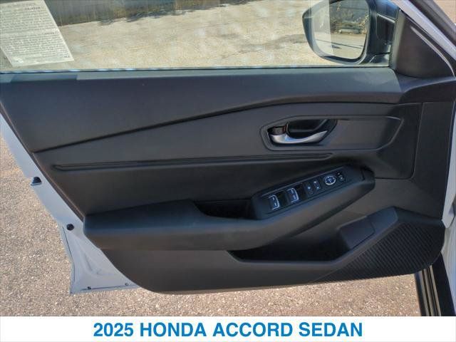 Certified 2025 Honda Accord SE image 12