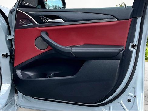 Used 2023 BMW X3 xDrive30i w/ M Sport Package image 24