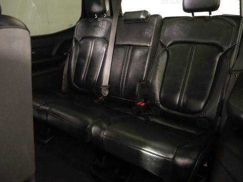 Used 2022 Jeep Wagoneer Series III w/ Premium Group I image 14