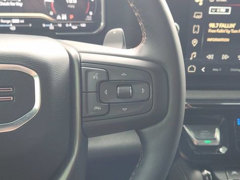 Used 2024 GMC Sierra 1500 AT4 w/ Technology Package AWD/4WD image 29