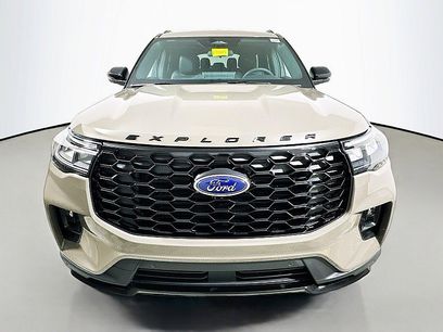 New 2026 Ford Explorer ST-Line w/ ST-Line Street Pack