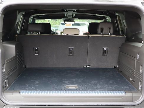 New 2026 GMC Hummer EV SUV w/ LPO, Dark Essentials Package image 9