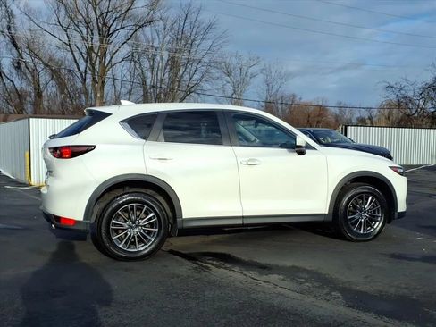 Used 2019 MAZDA CX-5 Touring image 2
