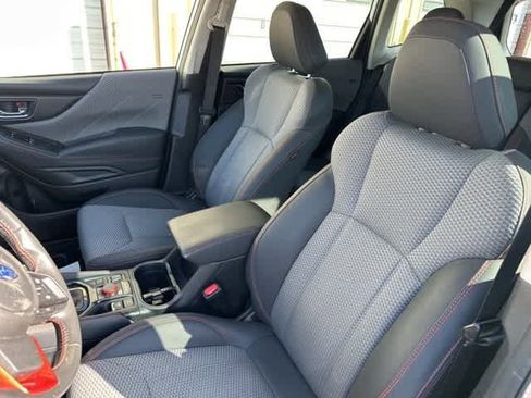 Used 2023 Subaru Forester Sport image 4