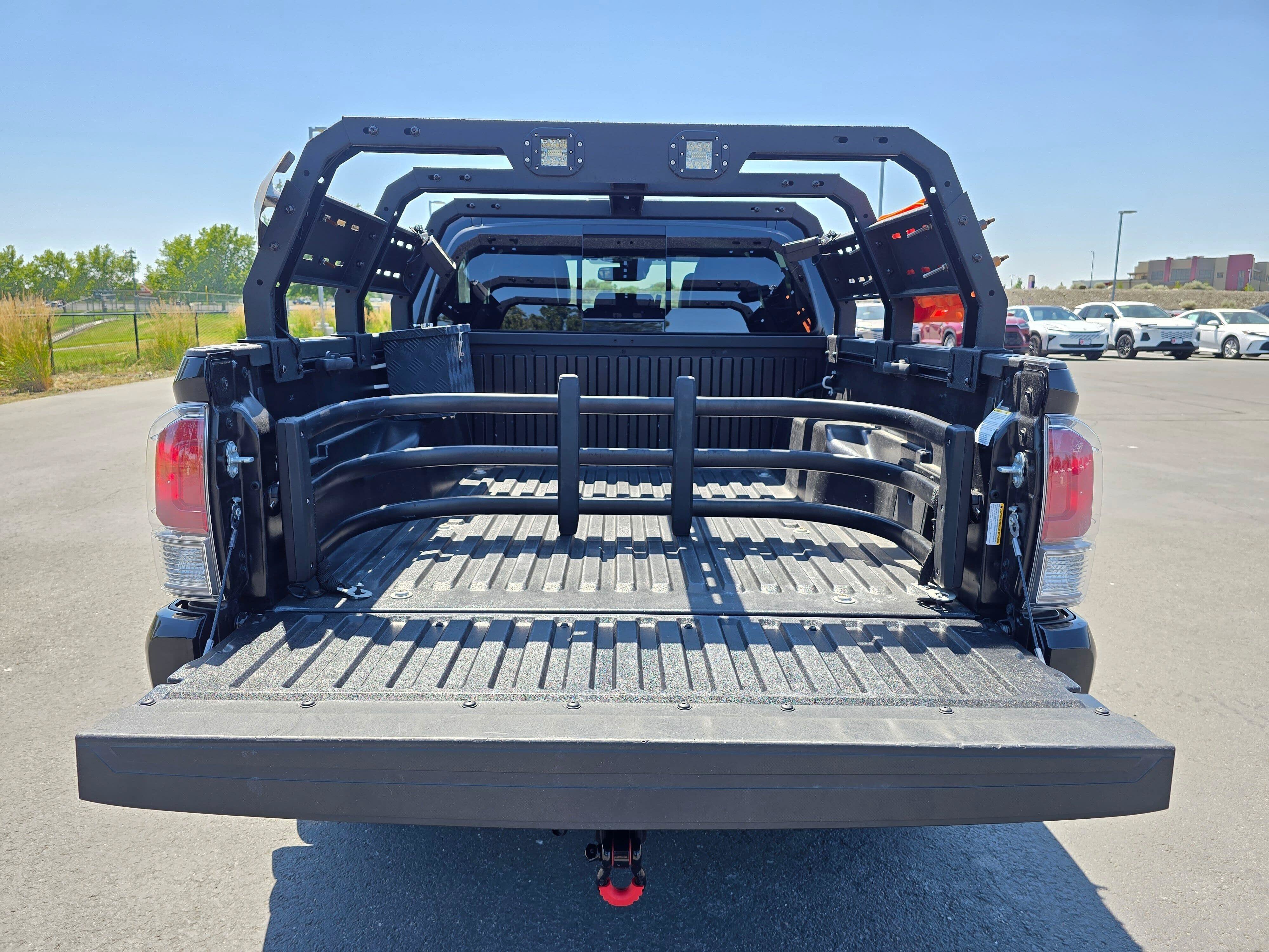Used 2021 Toyota Tacoma TRD Off-Road AWD/4WD image 9
