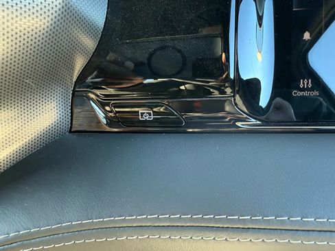 New 2025 RAM 3500 Limited image 20