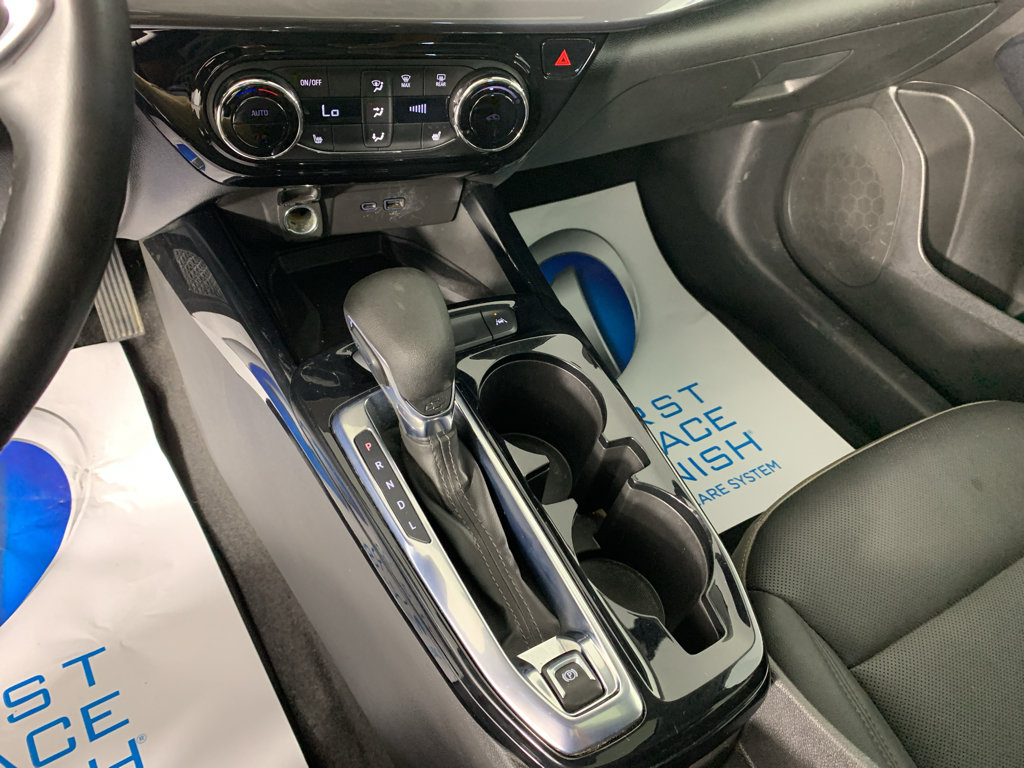 Used 2025 Chevrolet Trax ACTIV w/ Sunroof Package FWD image 23