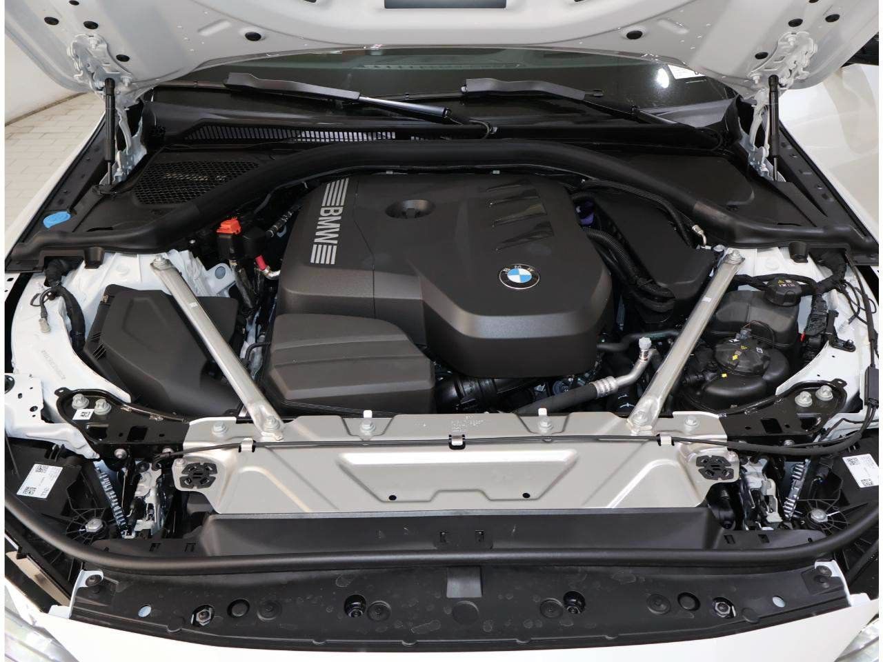 New 2026 BMW 430i w/ M Sport Package RWD image 23