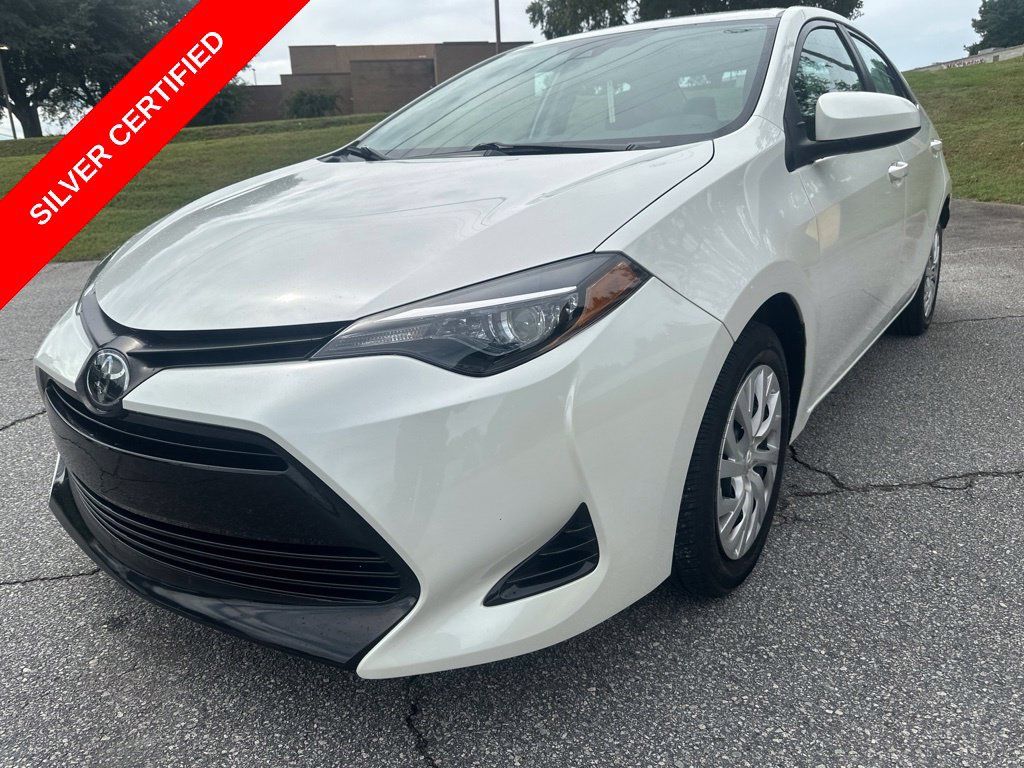 Used 2019 Toyota Corolla LE FWD image 3