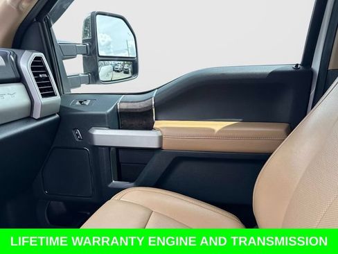 Used 2022 Ford F350 Lariat w/ Chrome Package RWD image 22