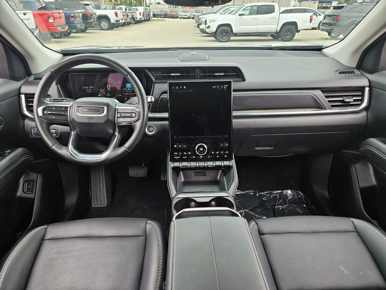 Used 2026 GMC Terrain Denali AWD/4WD image 13