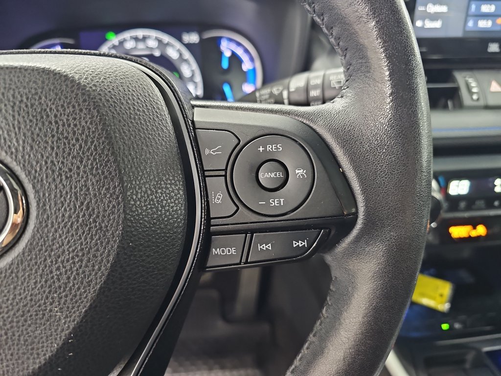 Used 2021 Toyota RAV4 XSE AWD/4WD image 20