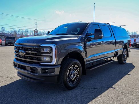 Used 2024 Ford F350 Lariat w/ Lariat Ultimate Package image 31