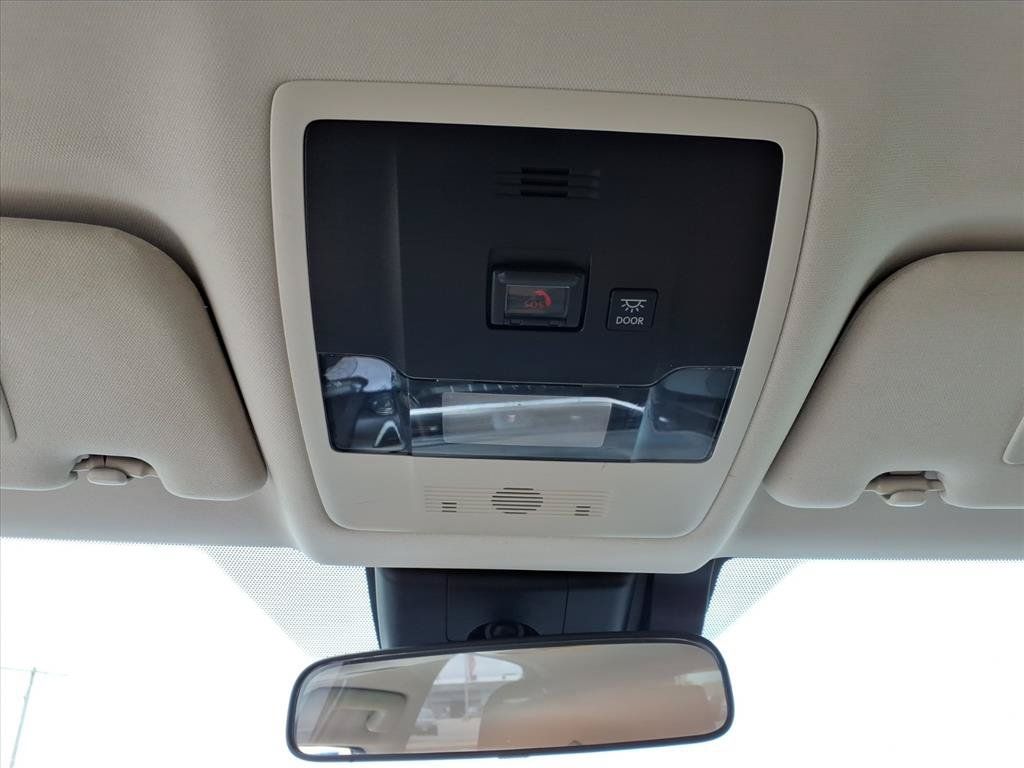 Used 2021 Lexus UX 200 w/ Accessory Package (Z1) FWD image 23