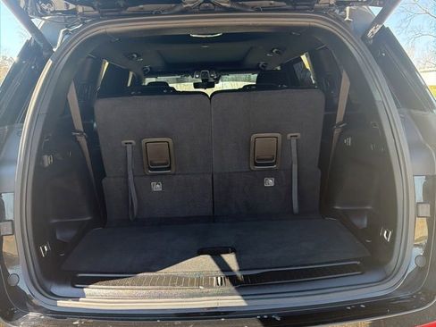 Used 2024 Jeep Grand Cherokee L Limited w/ Luxury Tech Group II image 8