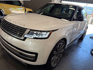 Used 2025 Land Rover Range Rover Long Wheelbase Autobiography AWD/4WD video 1