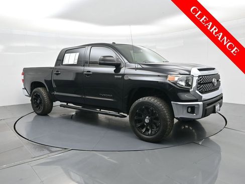 Used 2018 Toyota Tundra SR5 image 4