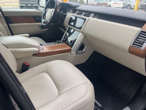 Used 2022 Land Rover Range Rover Westminster Edition image 16