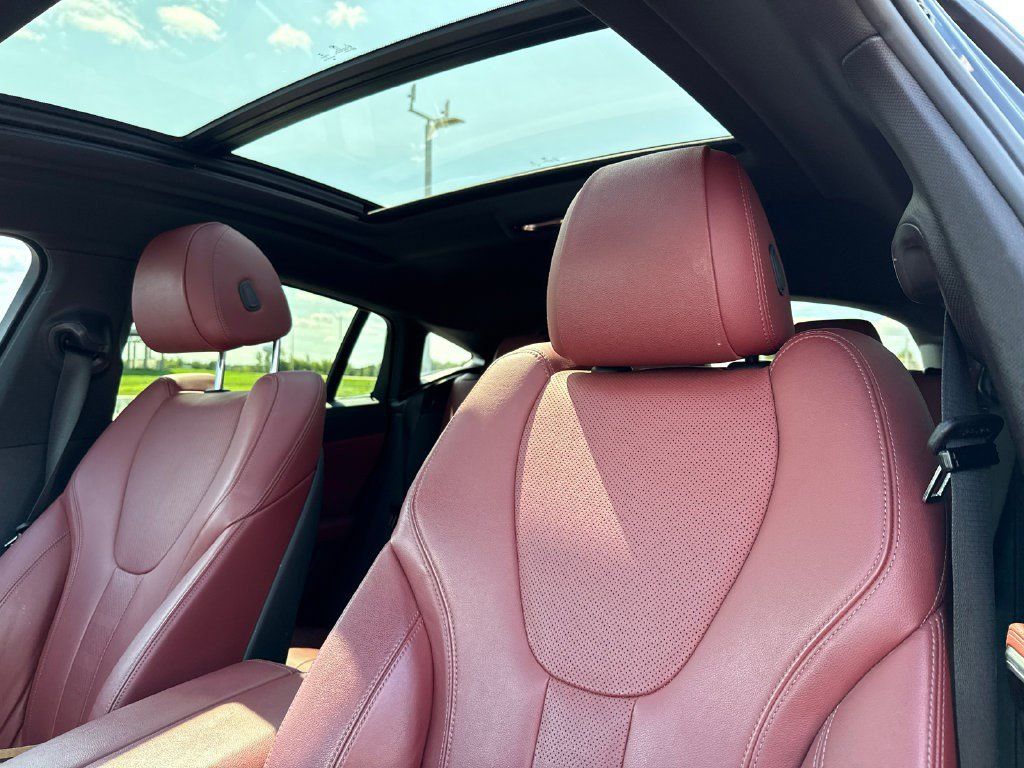 Used 2021 BMW X6 sDrive40i w/ Premium Package 2 RWD image 19