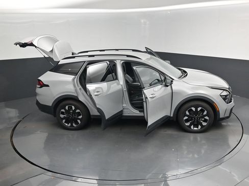 Certified 2023 Kia Sportage X-Line AWD/4WD image 18