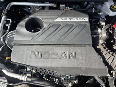 Used 2023 Nissan Rogue SL w/ SL Premium Package image 29