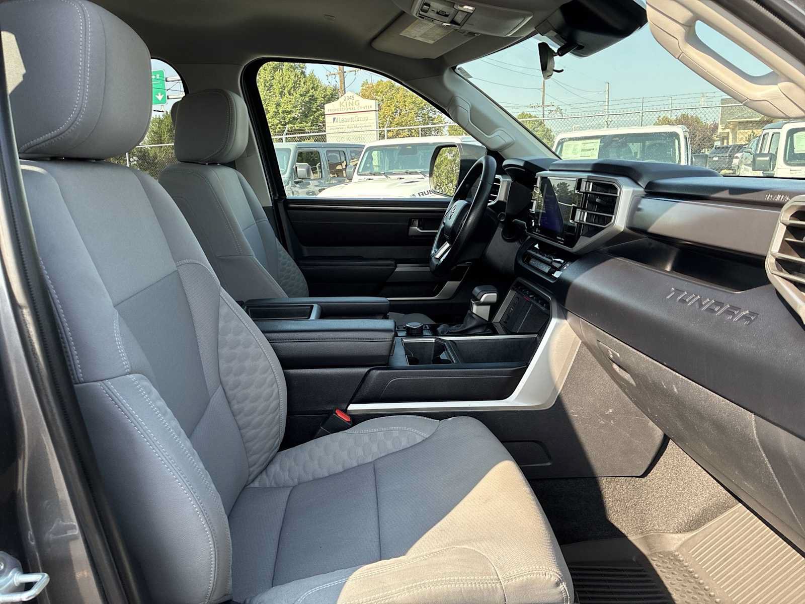 Used 2024 Toyota Tundra SR5 AWD/4WD image 25